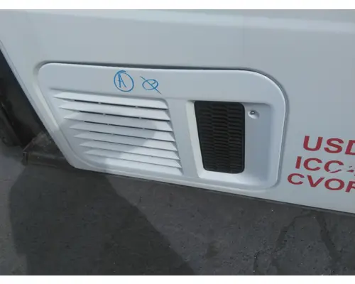 INTERNATIONAL LT DOOR, COMPARTMENT