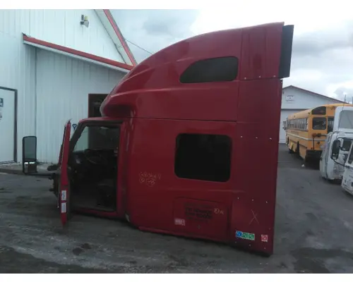 INTERNATIONAL LT DOOR, COMPARTMENT