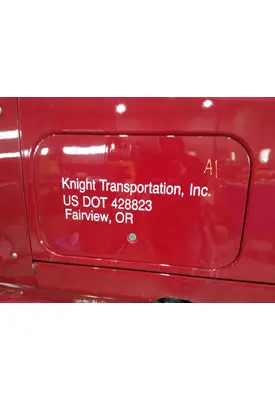 INTERNATIONAL LT DOOR, COMPARTMENT