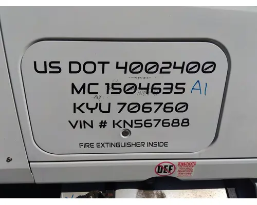 INTERNATIONAL LT DOOR, COMPARTMENT