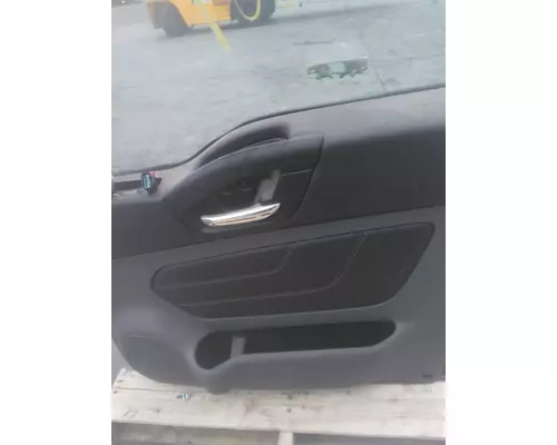 INTERNATIONAL LT DOOR ASSEMBLY, FRONT