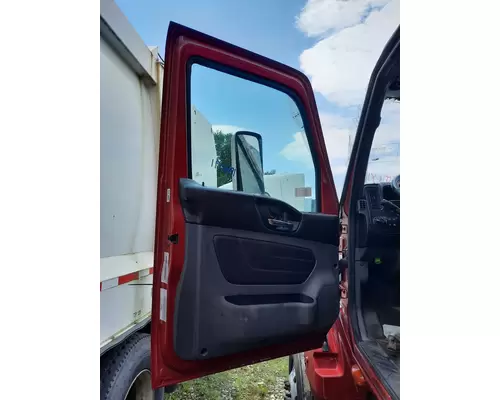 INTERNATIONAL LT DOOR ASSEMBLY, FRONT