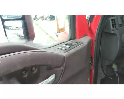 INTERNATIONAL LT DOOR ASSEMBLY, FRONT