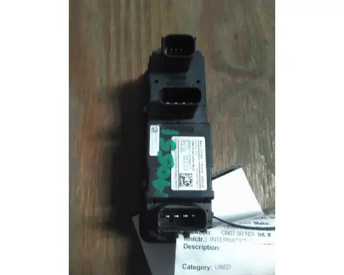 INTERNATIONAL LT DOOR ELECTRICAL SWITCH