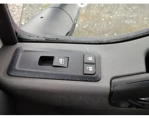 INTERNATIONAL LT DOOR ELECTRICAL SWITCH