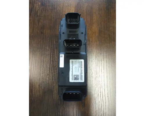 INTERNATIONAL LT DOOR ELECTRICAL SWITCH