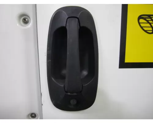 INTERNATIONAL LT DOOR HANDLE