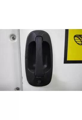 INTERNATIONAL LT DOOR HANDLE