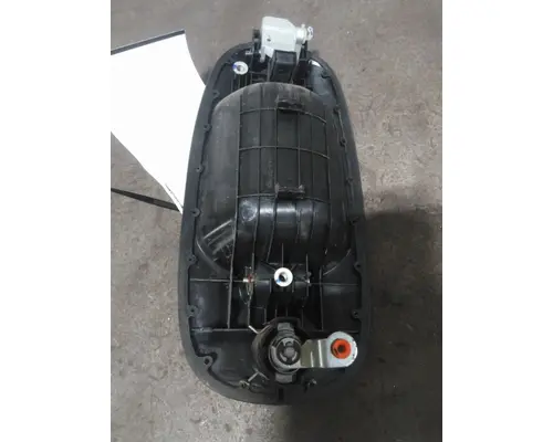 INTERNATIONAL LT DOOR HANDLE