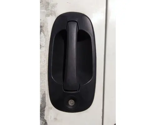 INTERNATIONAL LT DOOR HANDLE