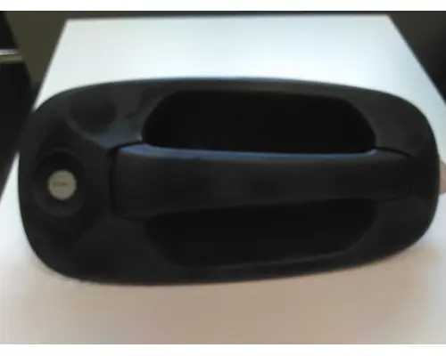 INTERNATIONAL LT DOOR HANDLE