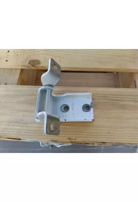 INTERNATIONAL LT DOOR HINGE