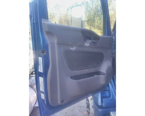 INTERNATIONAL LT DOOR INTERIOR PANEL