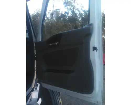 INTERNATIONAL LT DOOR INTERIOR PANEL