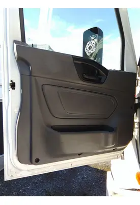 INTERNATIONAL LT DOOR INTERIOR PANEL