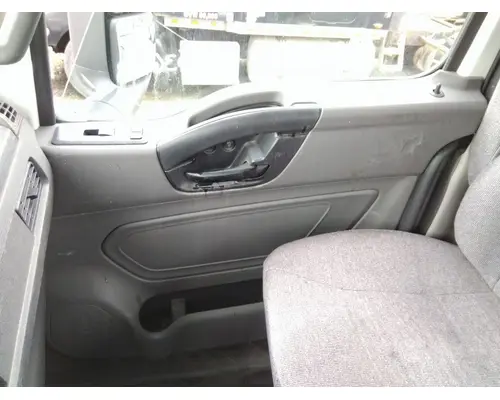 INTERNATIONAL LT DOOR INTERIOR PANEL