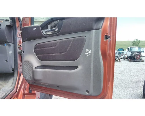 INTERNATIONAL LT DOOR INTERIOR PANEL