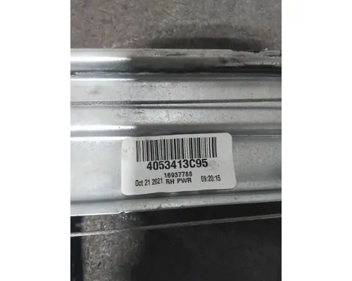 INTERNATIONAL LT DOOR WINDOW REGULATOR