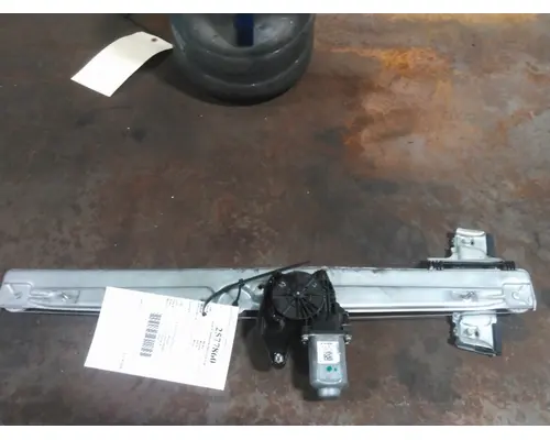 INTERNATIONAL LT DOOR WINDOW REGULATOR