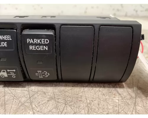 INTERNATIONAL LT Dash  Console Switch