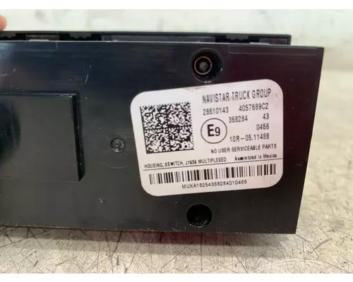 INTERNATIONAL LT Dash  Console Switch