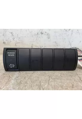 INTERNATIONAL LT Dash / Console Switch