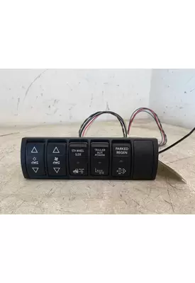 INTERNATIONAL LT Dash / Console Switch