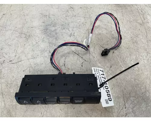 INTERNATIONAL LT Dash  Console Switch