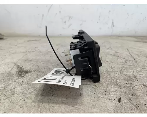 INTERNATIONAL LT Dash  Console Switch