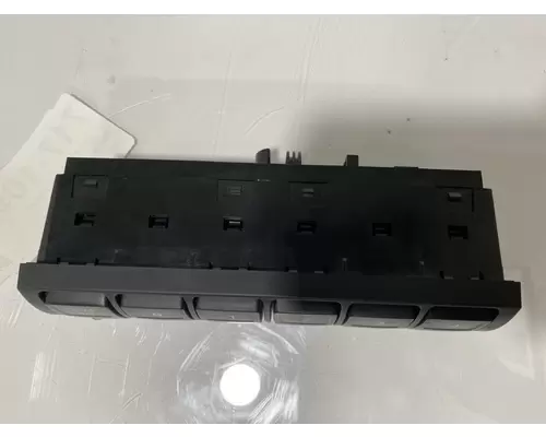 INTERNATIONAL LT Dash  Console Switch