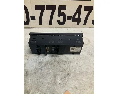 INTERNATIONAL LT Dash  Console Switch