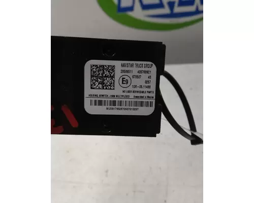 INTERNATIONAL LT Dash  Console Switch