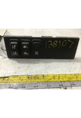 INTERNATIONAL LT Dash / Console Switch