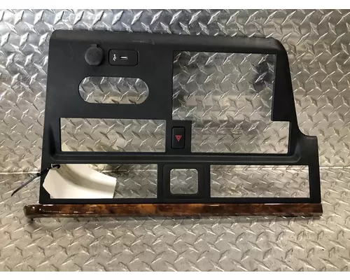 INTERNATIONAL LT Dash Assembly