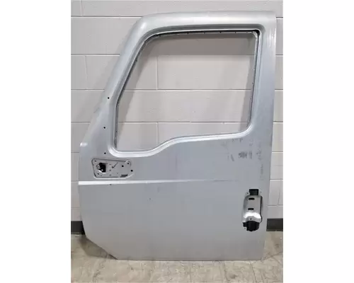 INTERNATIONAL LT Door Assembly, Front