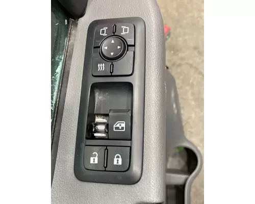 INTERNATIONAL LT Door Assembly, Front