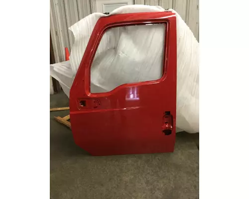 INTERNATIONAL LT Door Assembly, Front