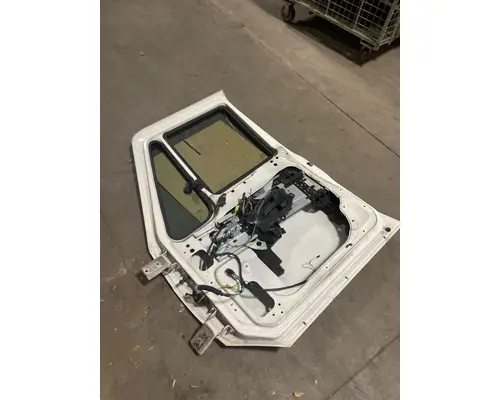 INTERNATIONAL LT Door Assembly, Front