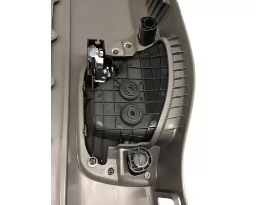 INTERNATIONAL LT Door Panel (Trim)