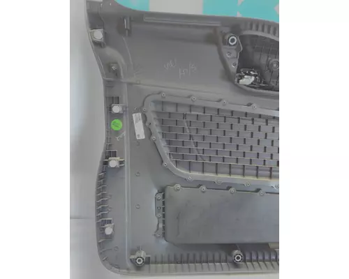 INTERNATIONAL LT Door Panel (Trim)