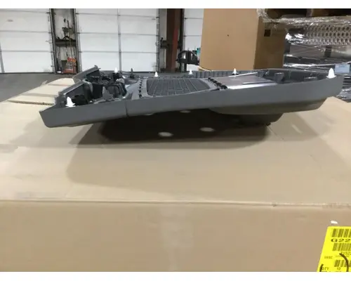 INTERNATIONAL LT Door Panel (Trim)