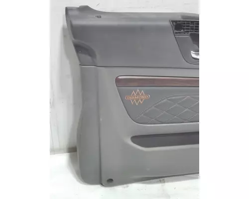 INTERNATIONAL LT Door Panel (Trim)