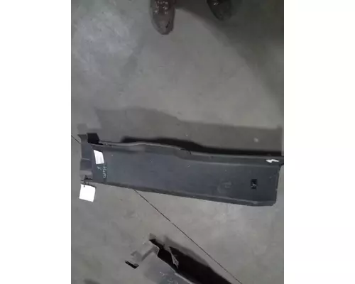 INTERNATIONAL LT Door Panel (Trim)