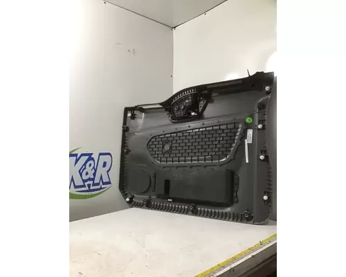 INTERNATIONAL LT Door Panel (Trim)