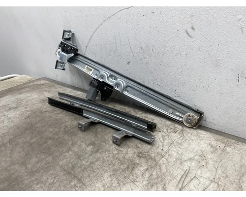 INTERNATIONAL LT Door Window Regulator, Front