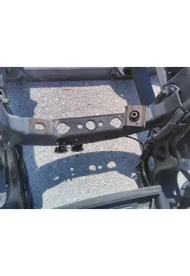 INTERNATIONAL LT ENGINE MOUNTS, VEHICLE (FRONT)