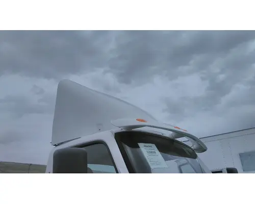 INTERNATIONAL LT FAIRING, WIND DEFLECTOR ROOF