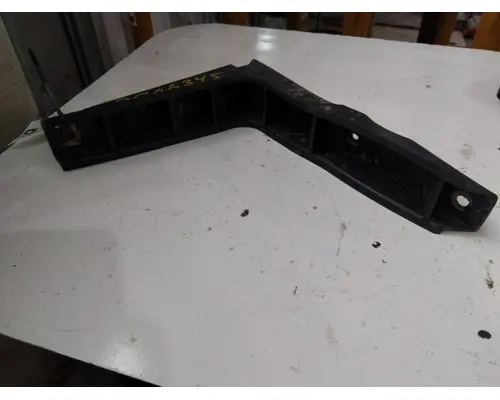 INTERNATIONAL LT FAIRING BRACKETMOUNT