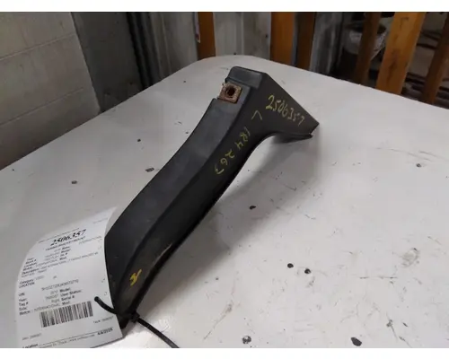 INTERNATIONAL LT FAIRING BRACKETMOUNT