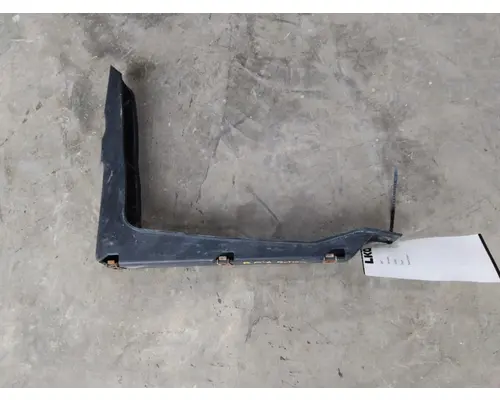 INTERNATIONAL LT FAIRING BRACKETMOUNT